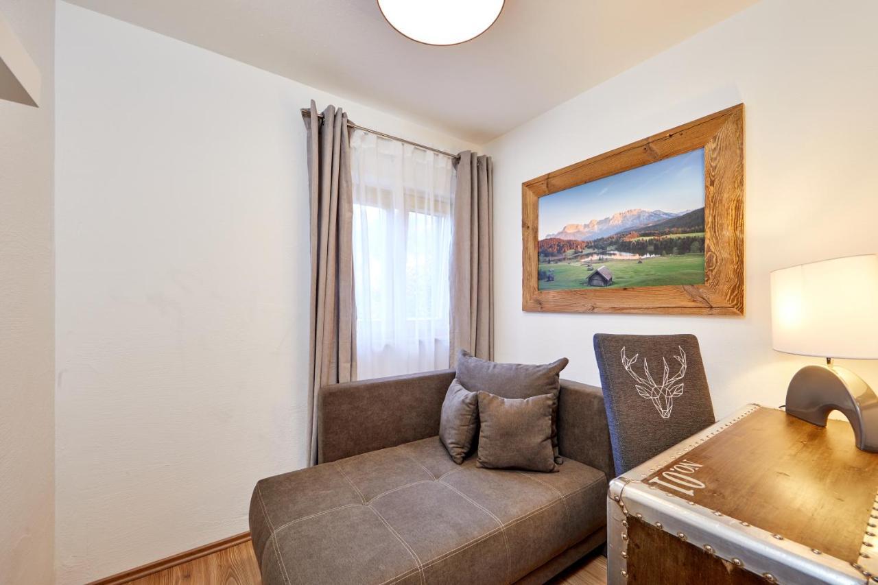 Ferienwohnung Anna การ์มิช-พาร์เทนเคียร์เชน ภายนอก รูปภาพ